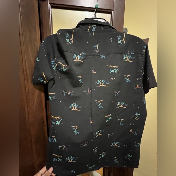 Ezekiel button up shirt - Picture 4 of 4